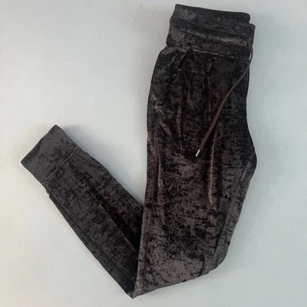 Lululemon Ready to‎ Crush Black Velvet Joggers